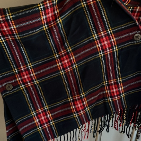 Ladies Plaid Poncho/Wrap with Button Closure, One Size - Picture 2 of 5